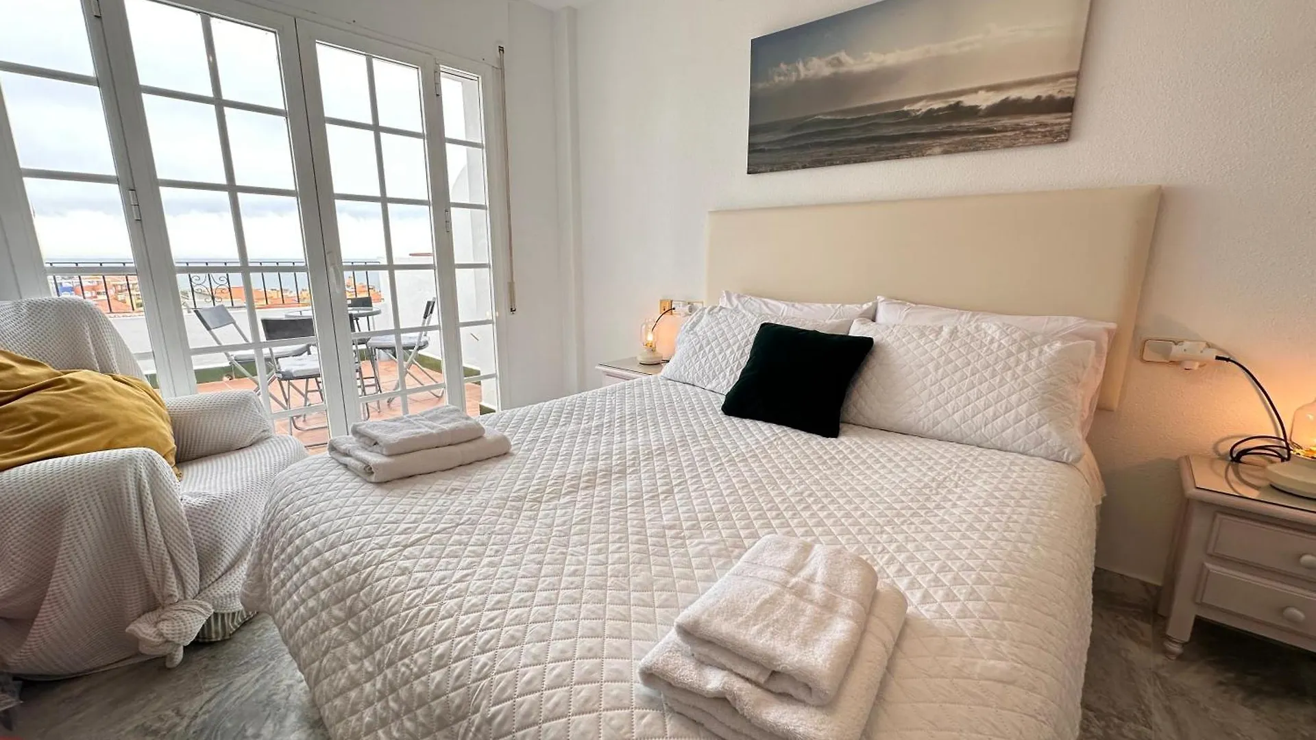 Nuestro Atico Con Vistas Al Mar Terraza, Piscina Y Parking Apartment Malaga