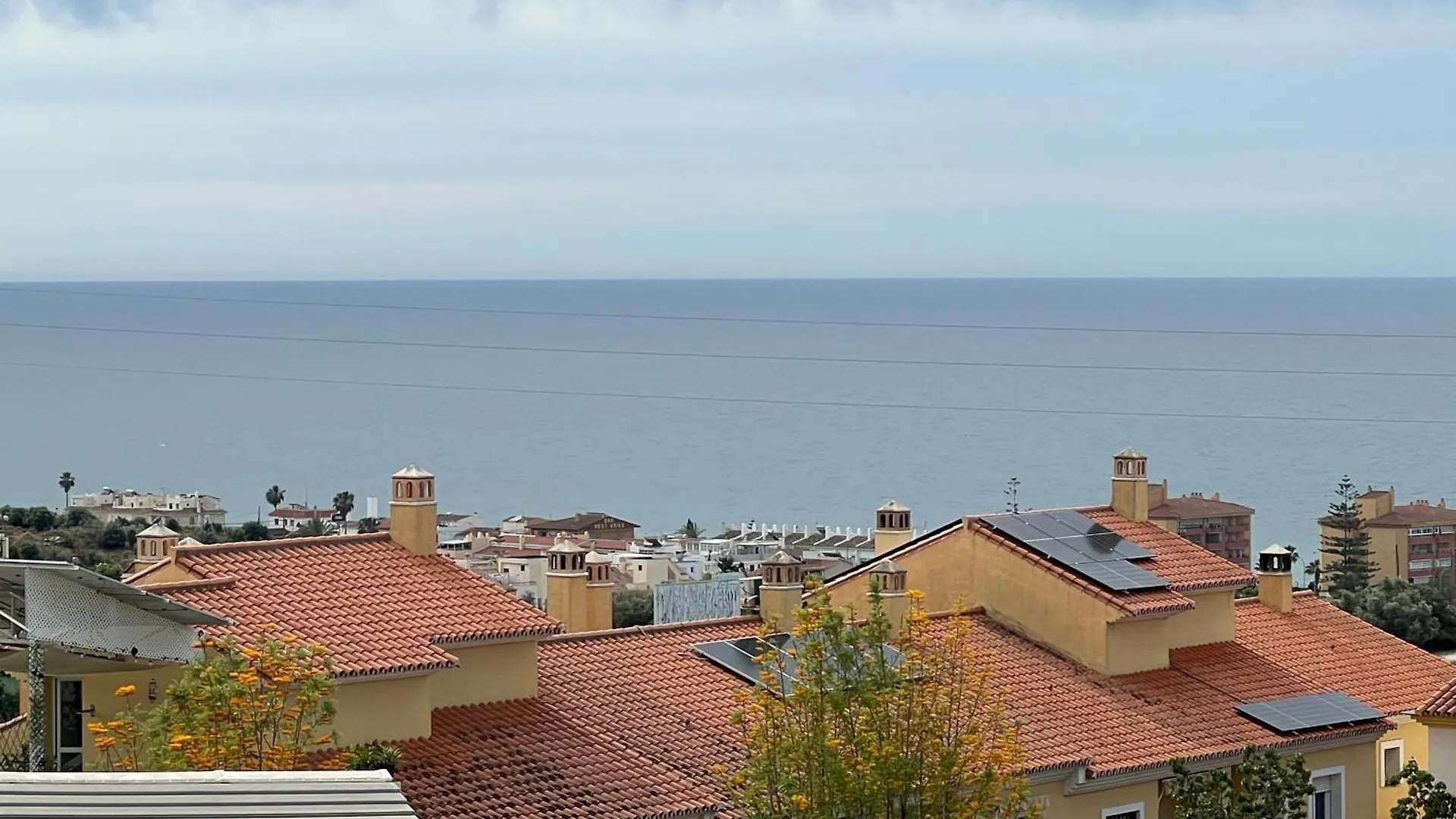 Nuestro Atico Con Vistas Al Mar Terraza, Piscina Y Parking Apartment Malaga 0*,